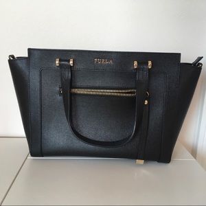 Furla Ginerva Medium Bag